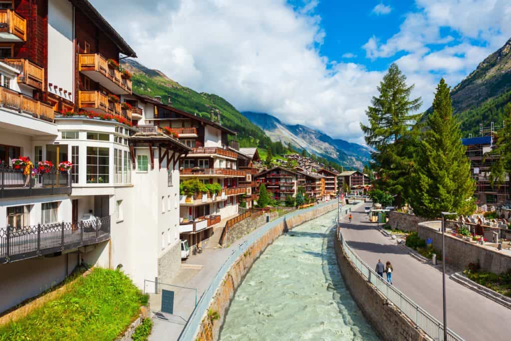 Cermatt walking tour