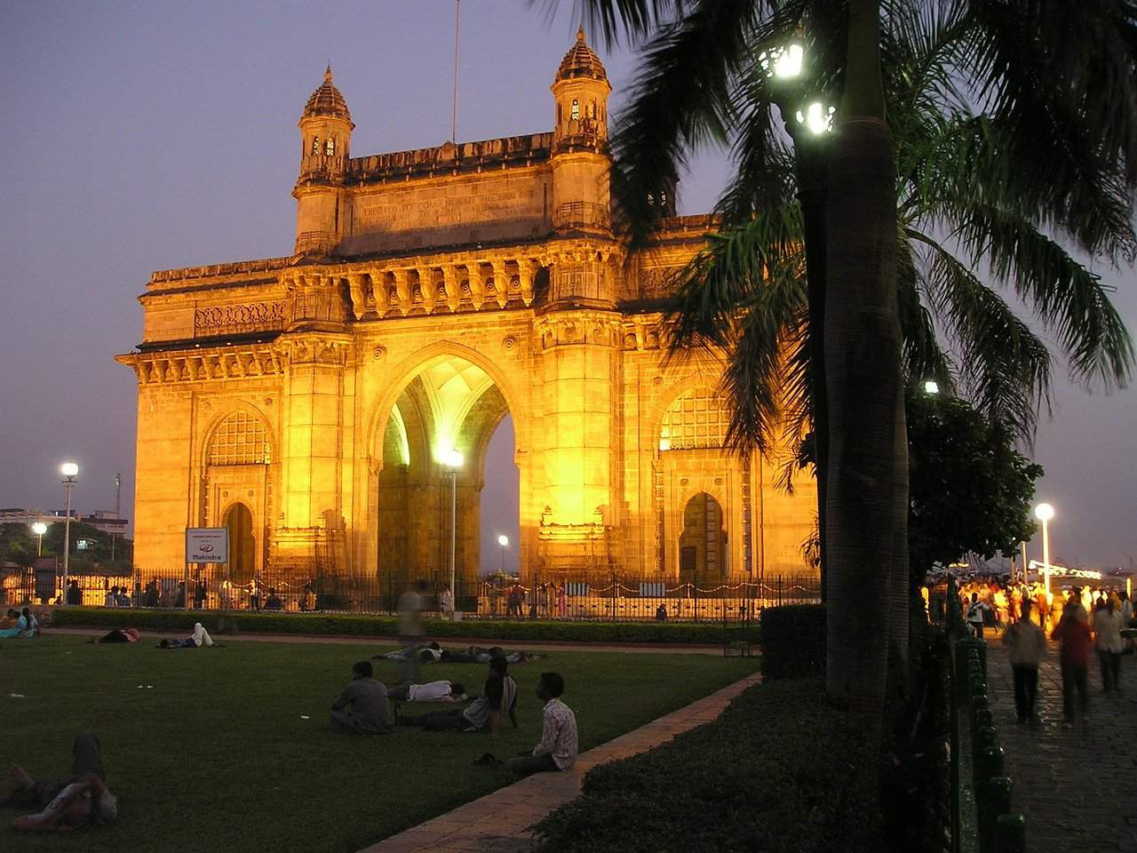 Walking tour in Mumbai