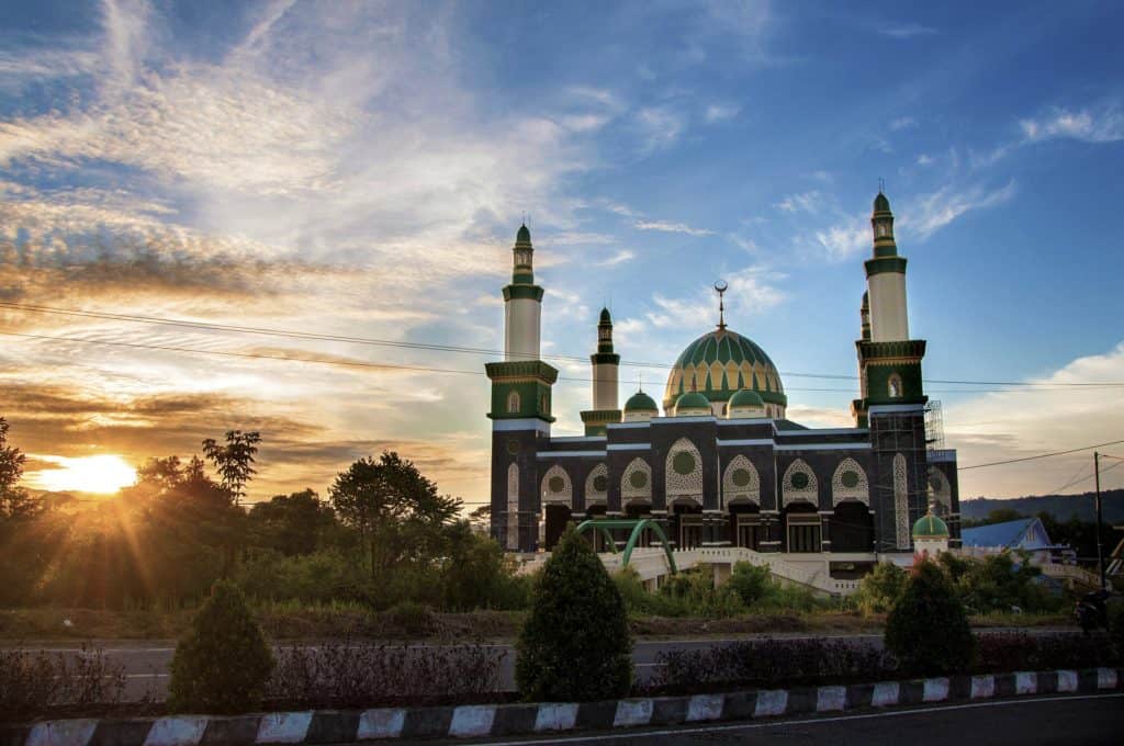 Walking tour in Bengkulu