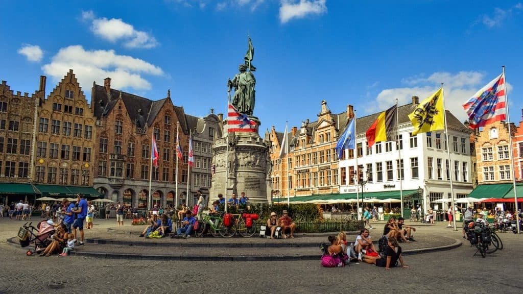 Walking tour in Brugge (12)