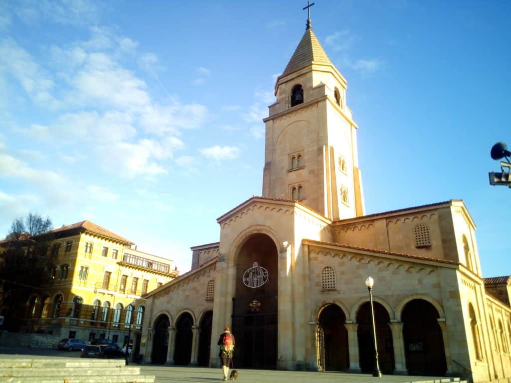 Walking tour in Gijón