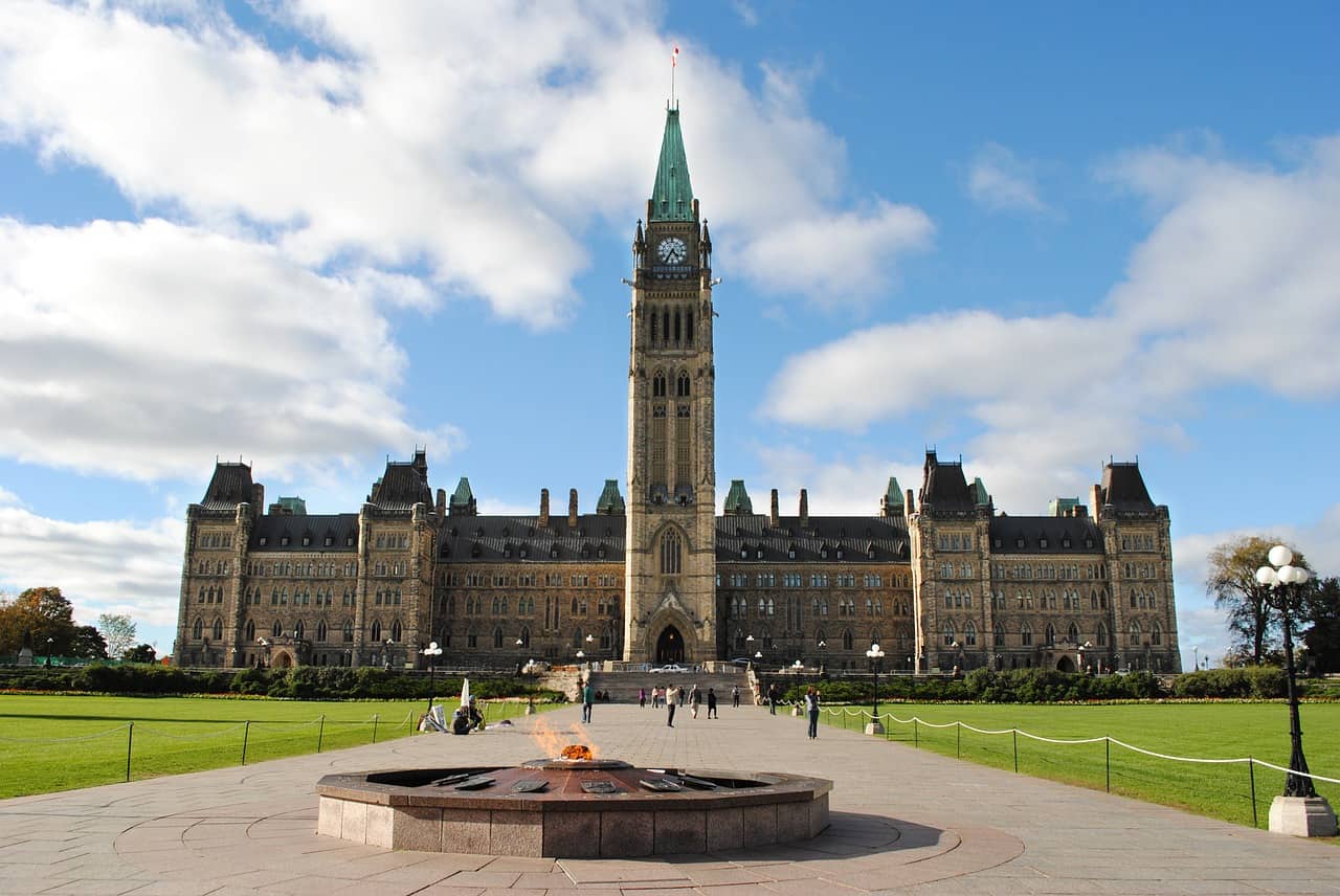 Walking tour in Ottawa