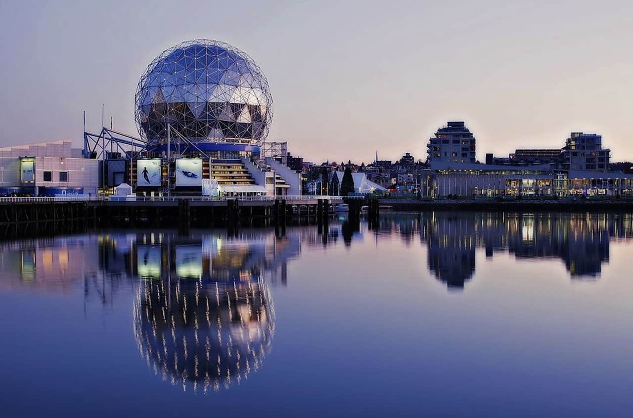Walking tour in Vancouver
