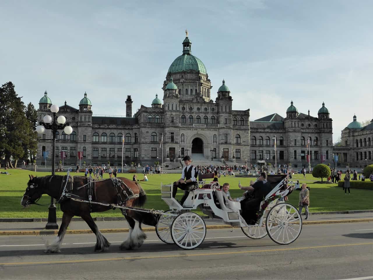 Walking tour in Victoria