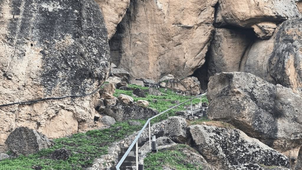 Areni City Cave Trails 2