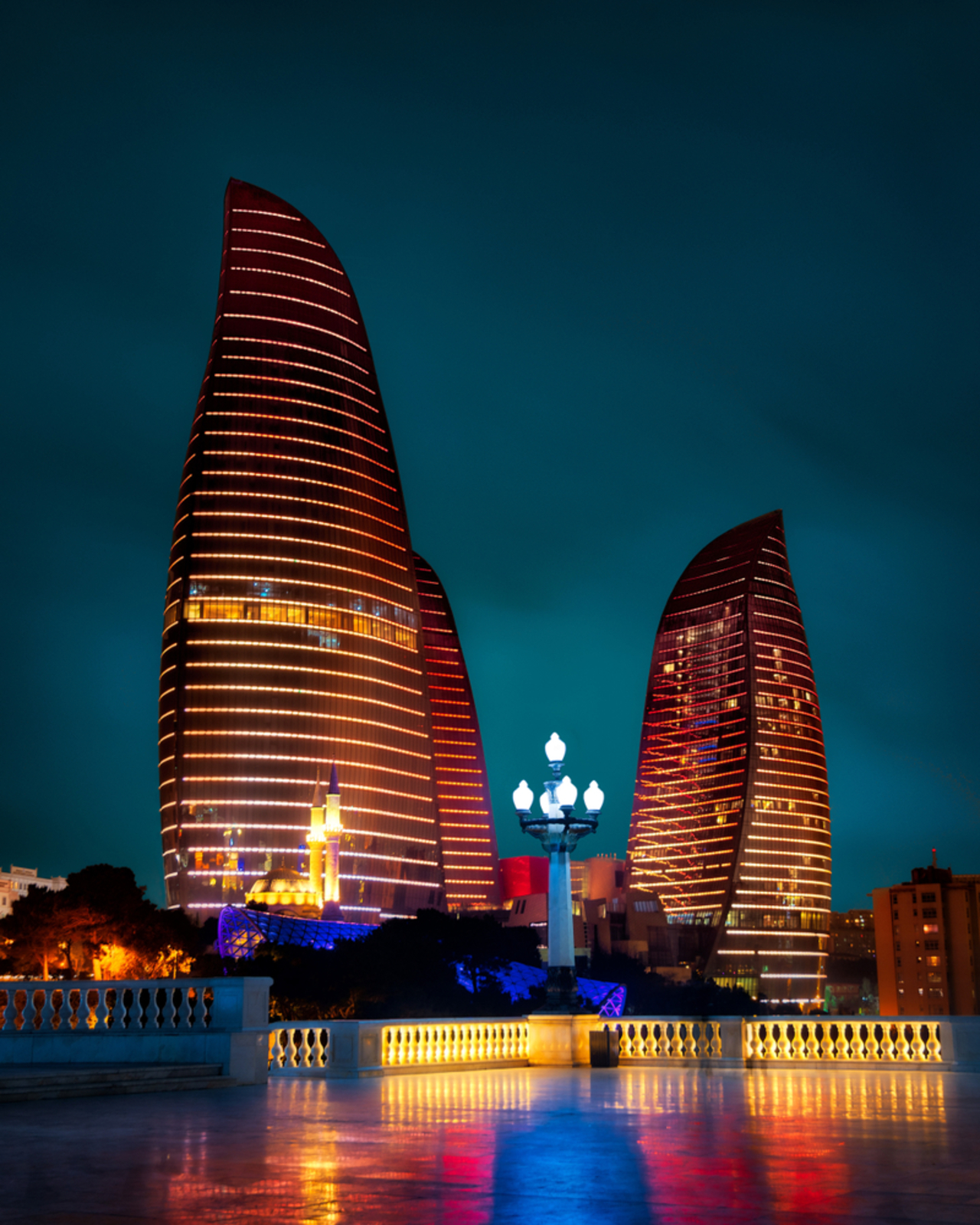 The Best of Baku at Night – Opatrip