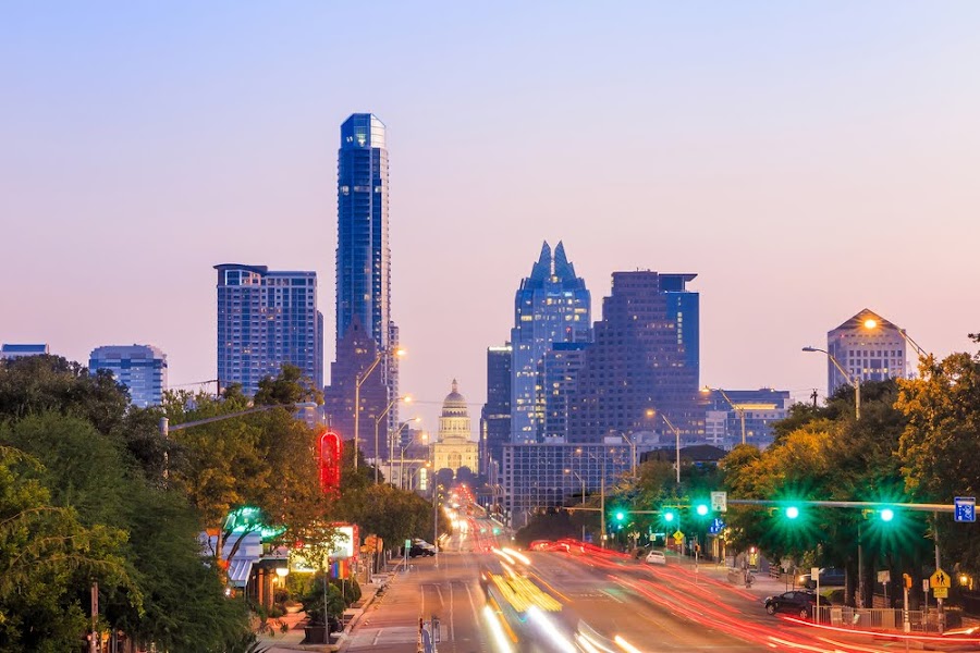 Walking Tour In Austin For European Tourist