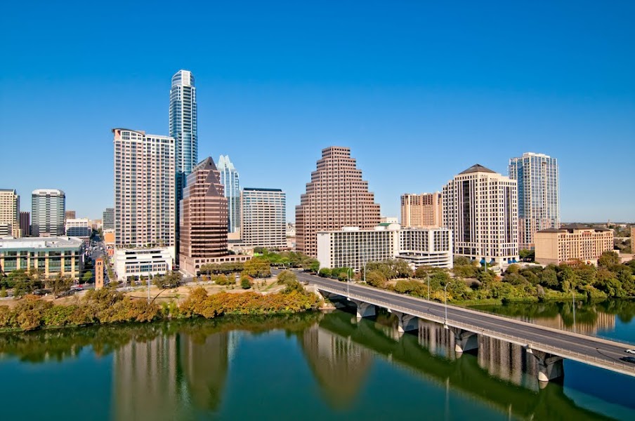 Walking Tour In Austin For Seniors