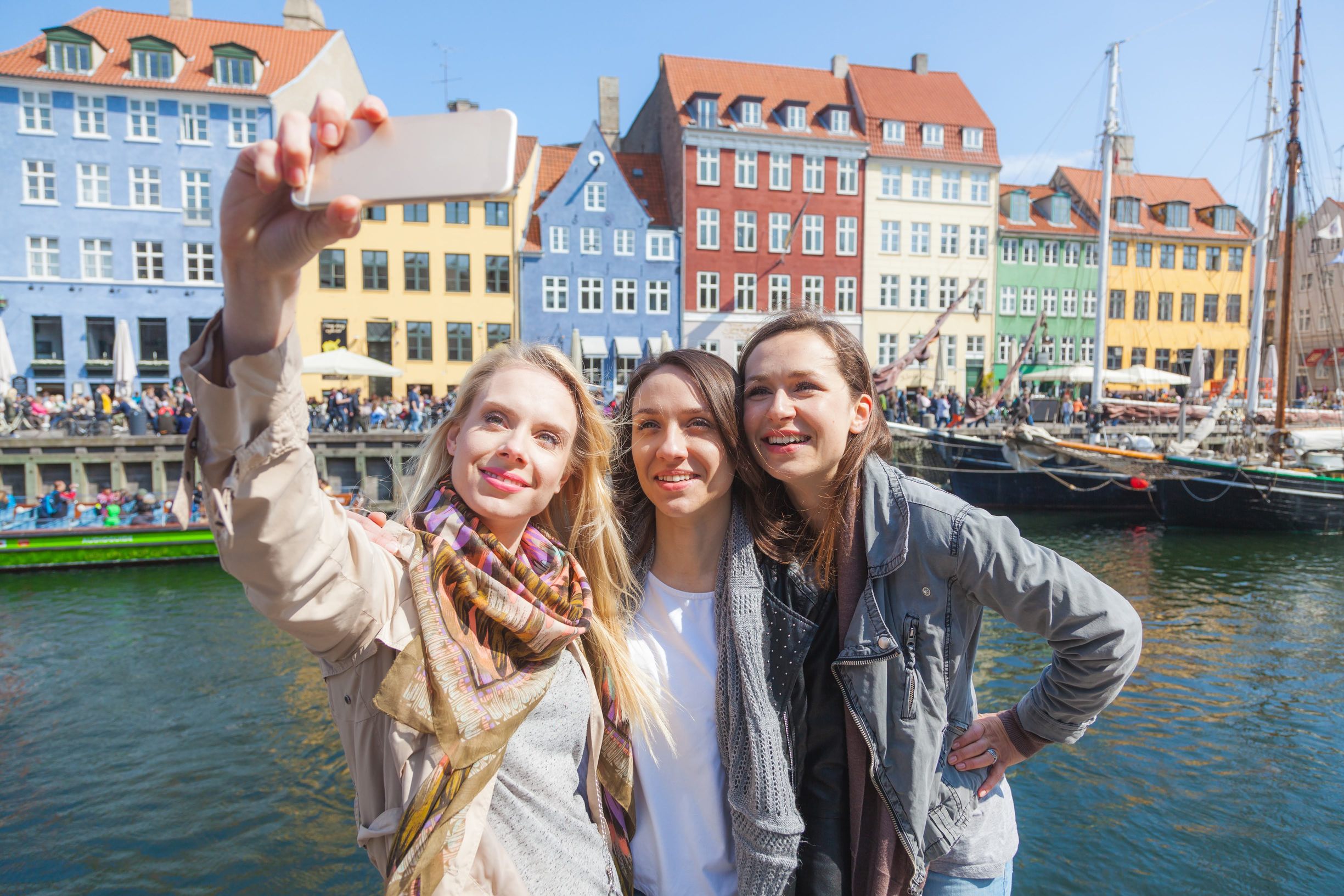 Family Walking Tour in Copenhagen