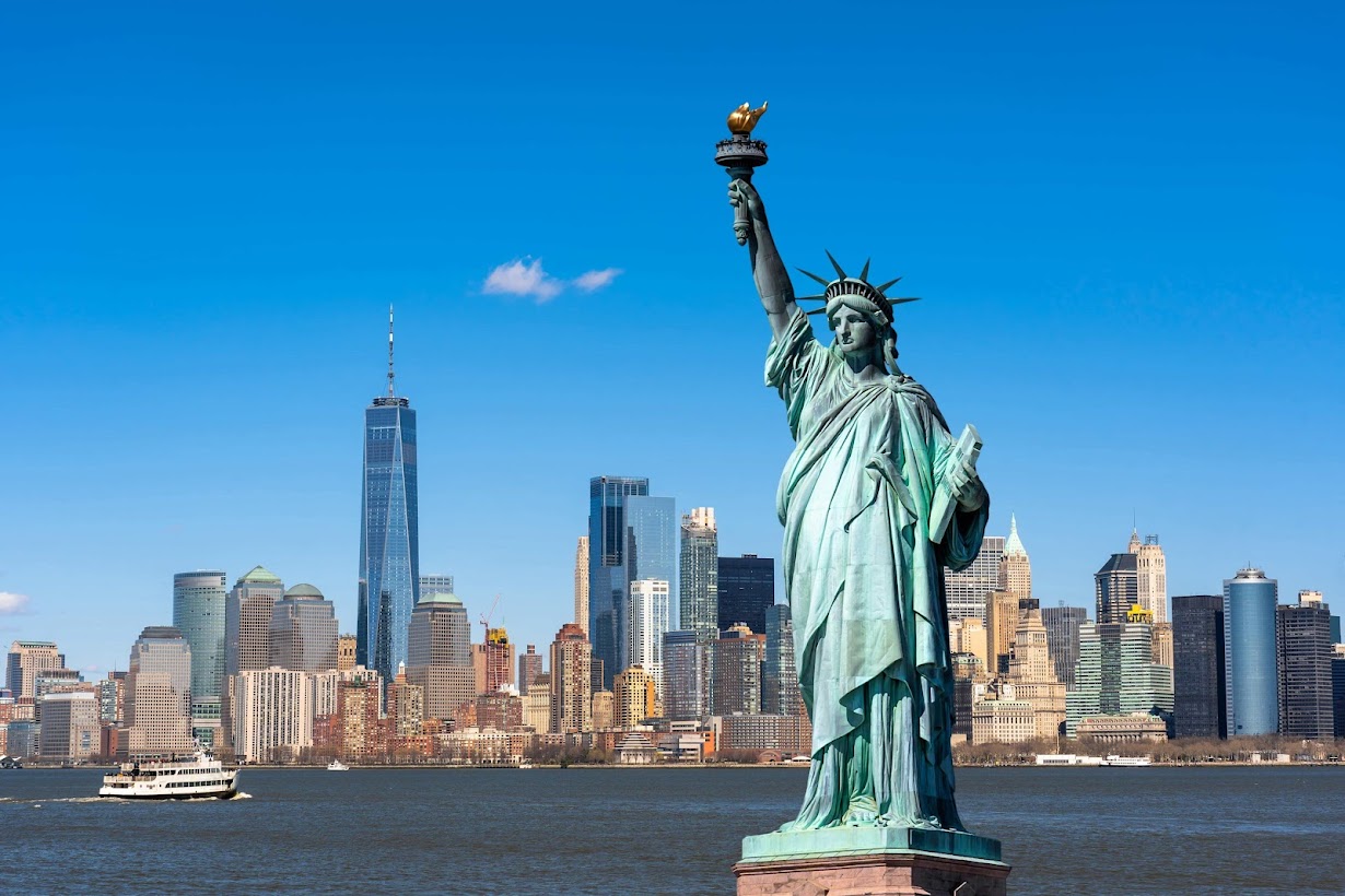 Family walking tour in New York