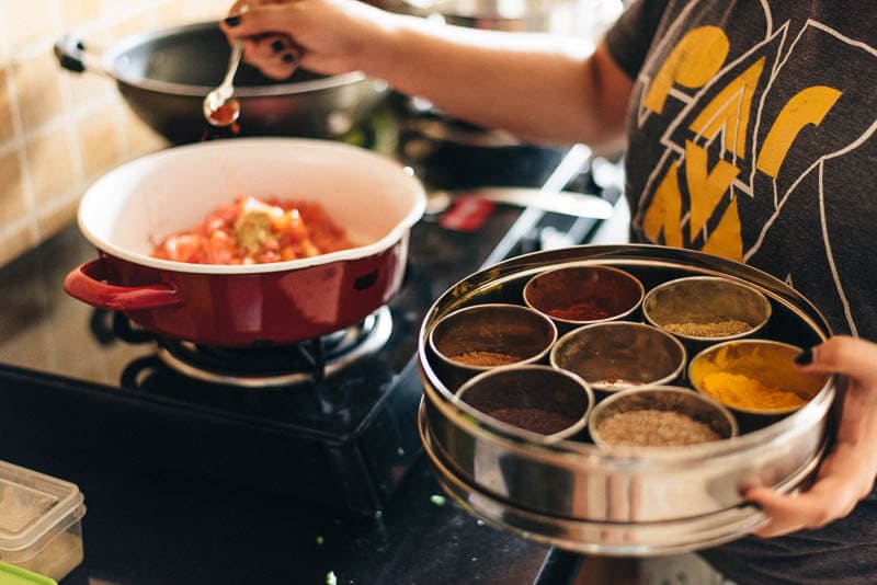 Discover the culinary diversity of Indian Dishes in Mumbai