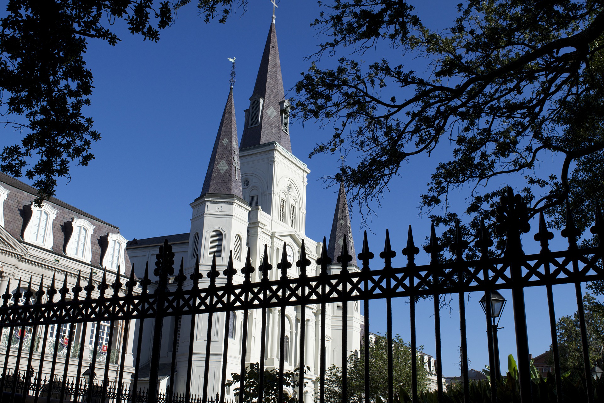 New Orleans Citywide Driving Tour Opatrip